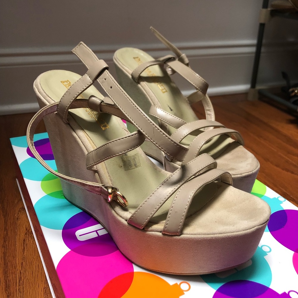 Beautiful Italian shoes Wedge